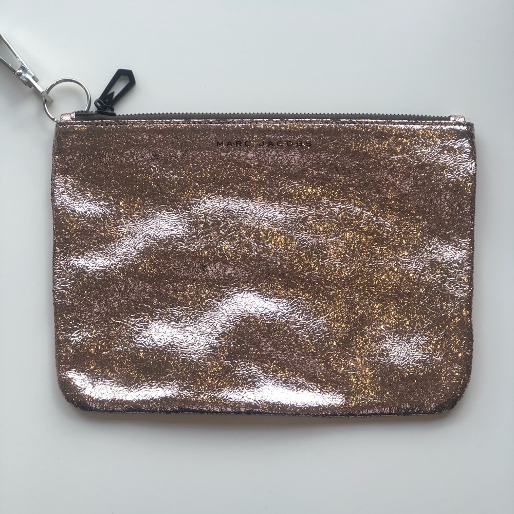 MARC JACOBS Glitter Clutch